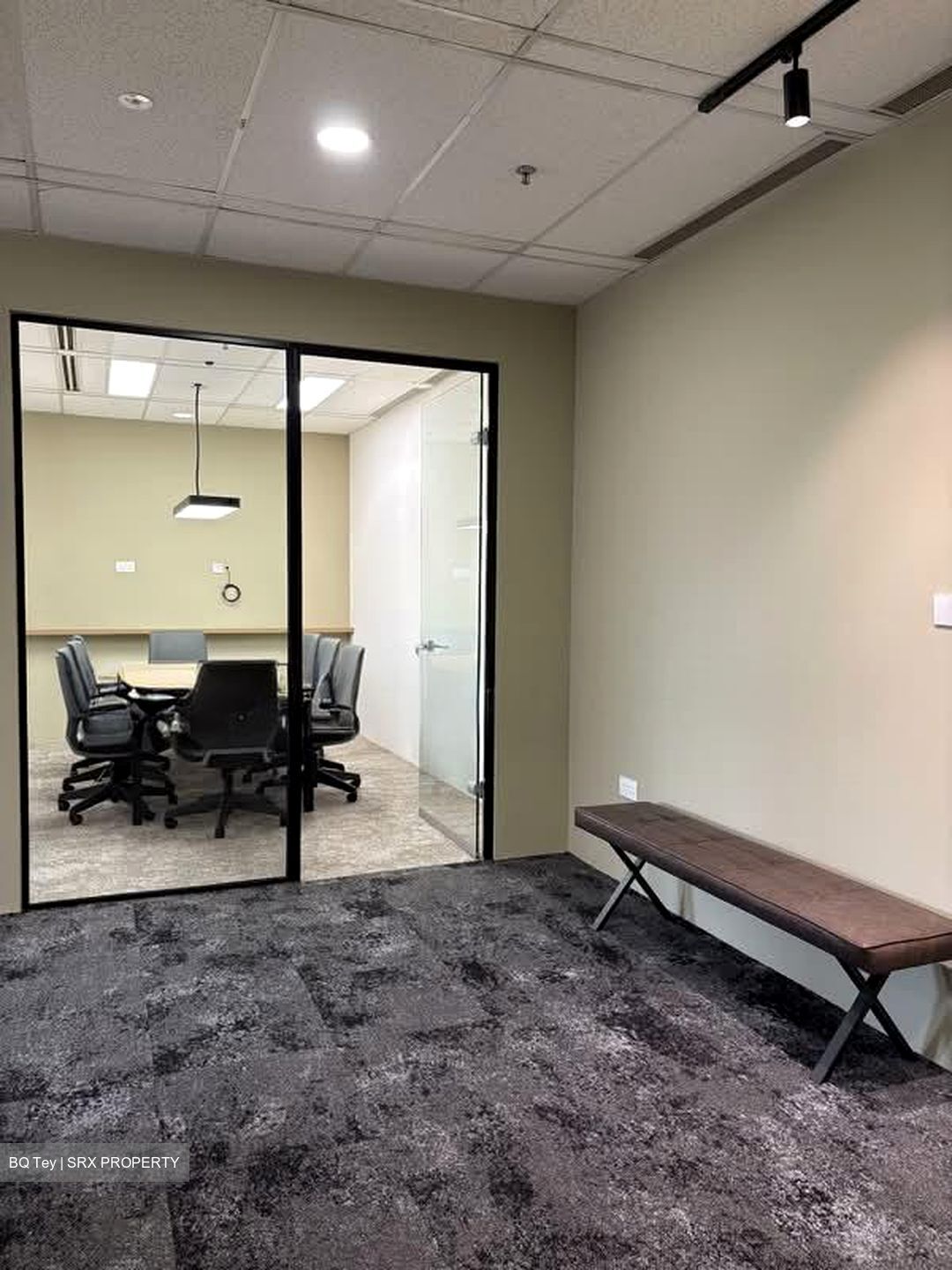 Abi Plaza (D2), Office #547255441